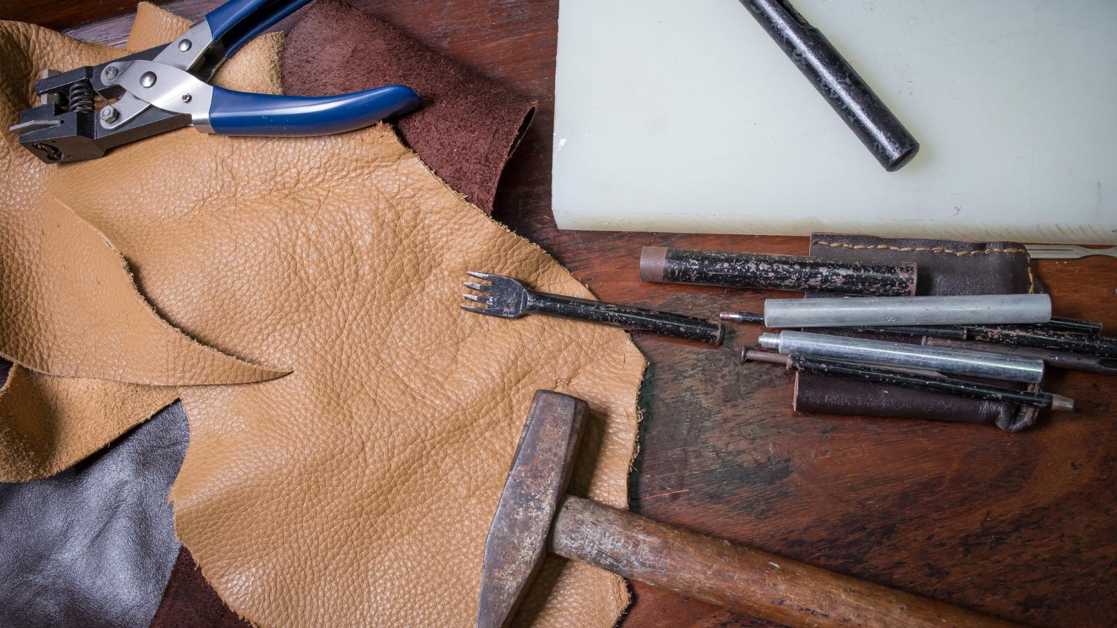 Top Grain vs Full Grain Leather: What's the Difference?